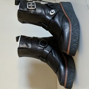 Coach, Size 6, Color: Black